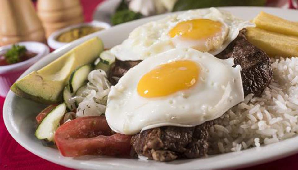 Churrasco ecuatoriano, comida típica
